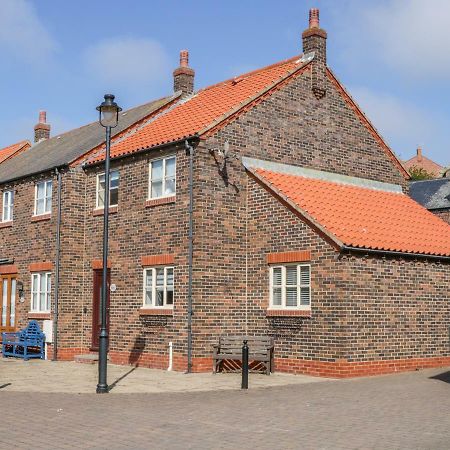 Abrahams Cottage 惠特比 外观 照片